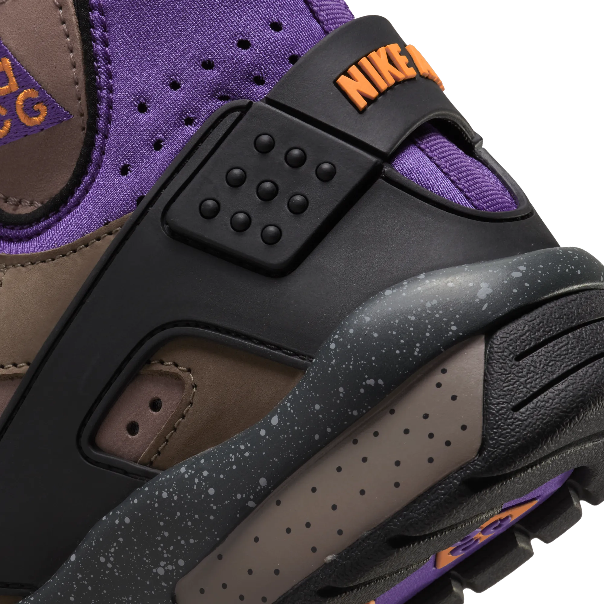 NIKE ACG AIR MOWABB