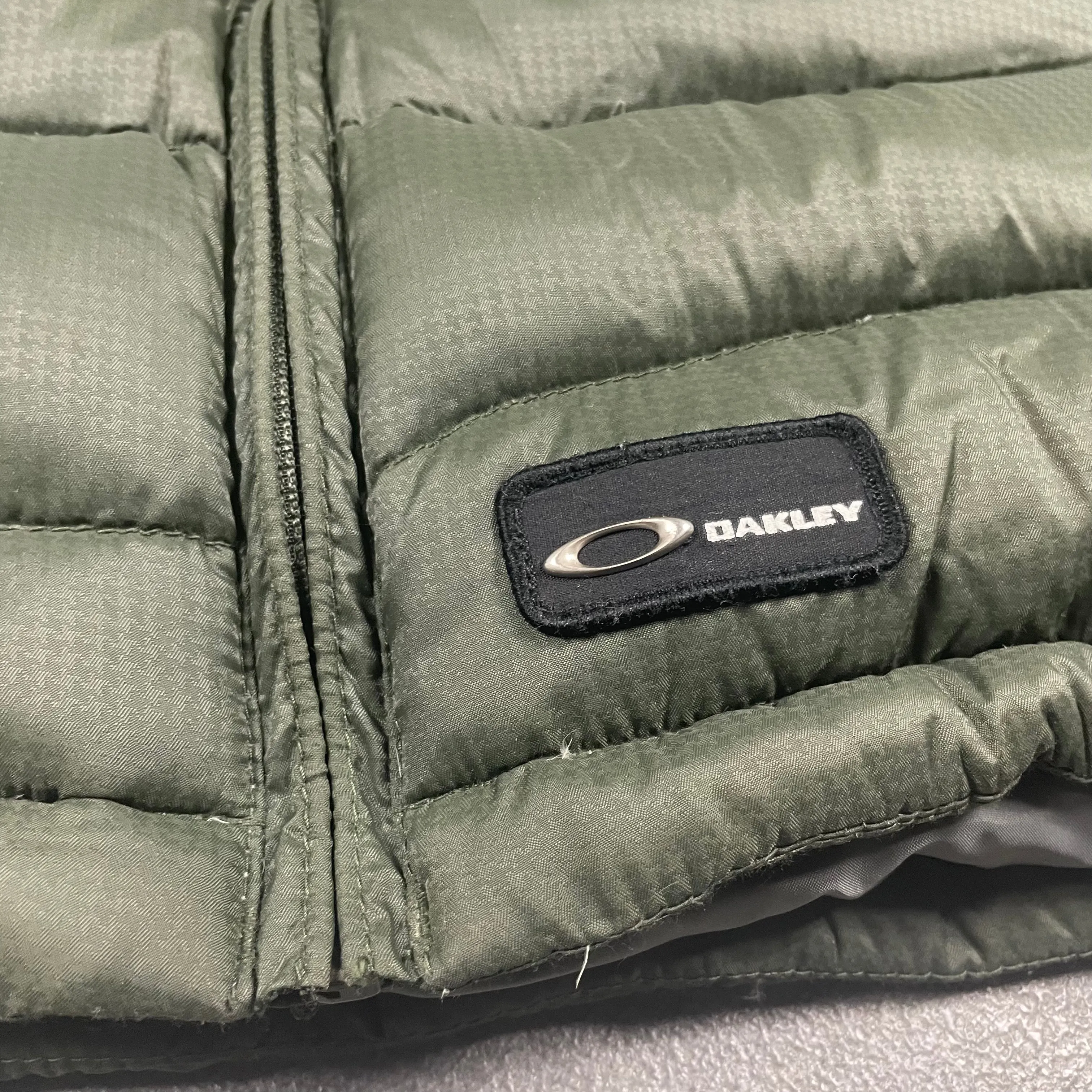 Oakley vintage Puffer (M)