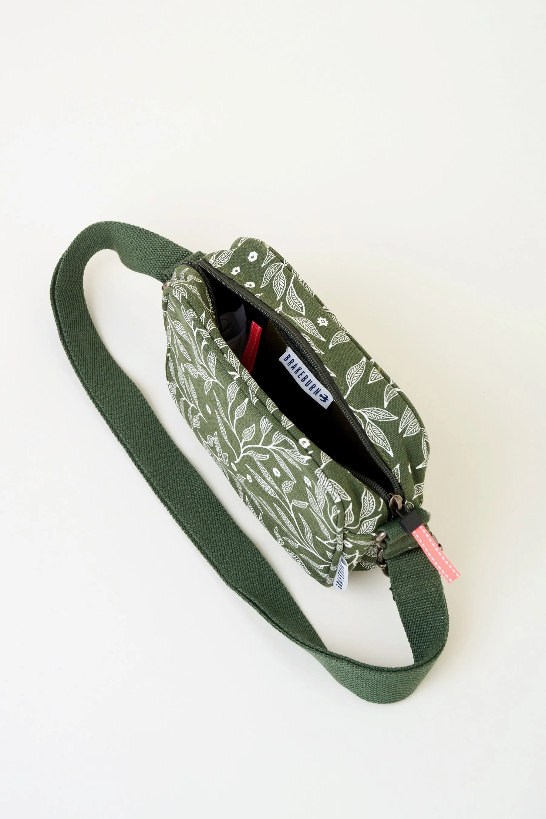 Orchard Leaf Medium Camera Cross Body Bag