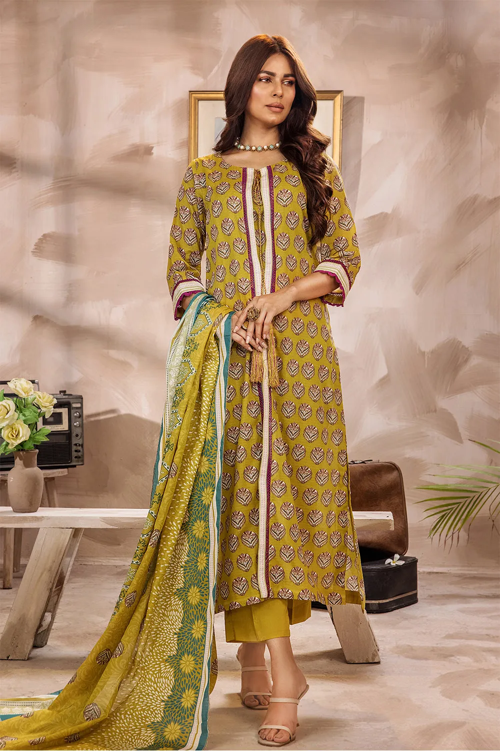 Safwa Safron Vol-03 Fine Digital Printed Lawn Unstitched 3Pc Suit SAF-28