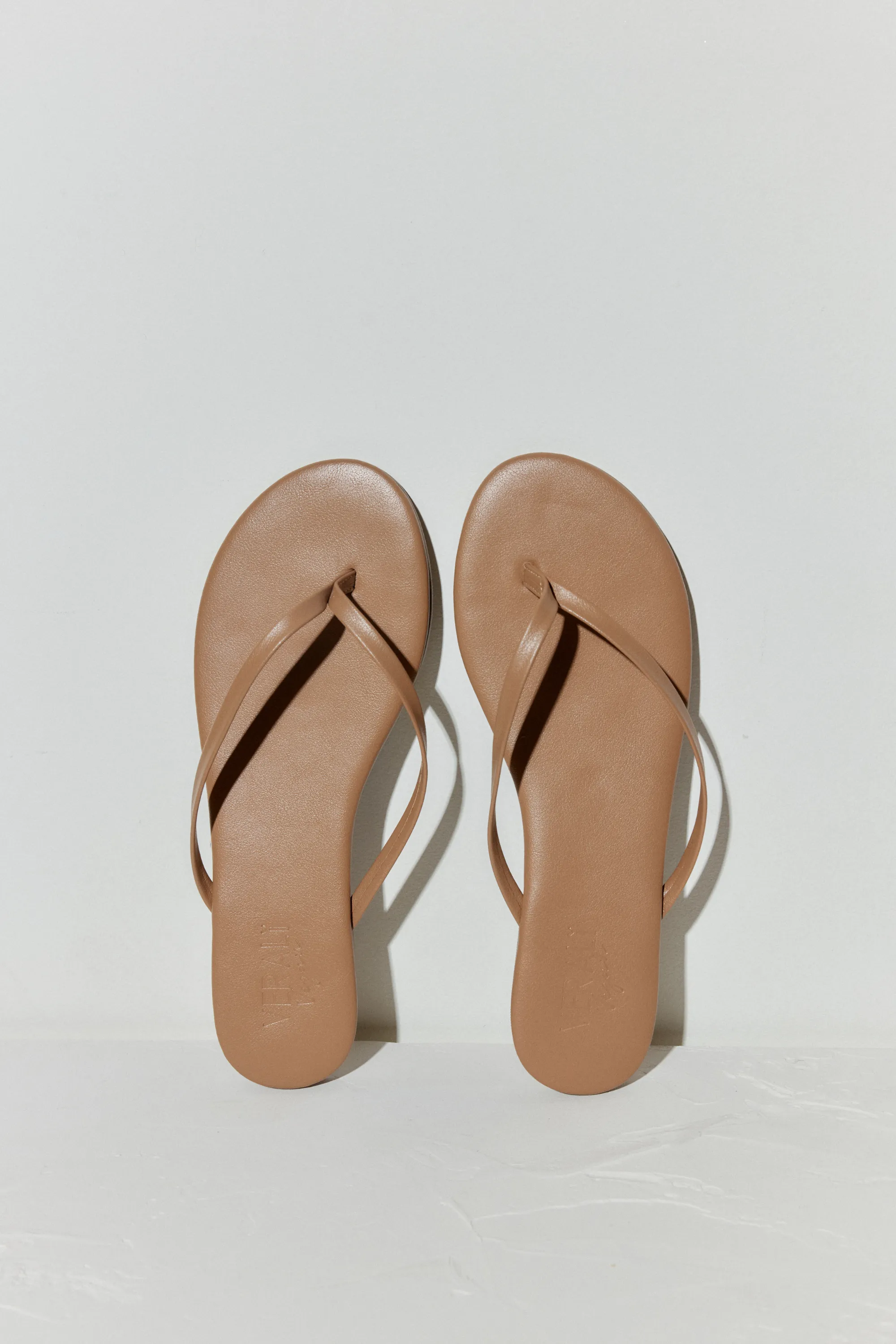 Tori Thongs - Dark Camel Tan