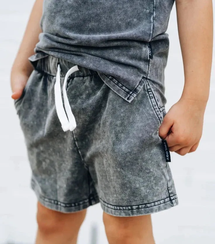 TRILOGY DESIGN BLACK ACID WASH SHORTS