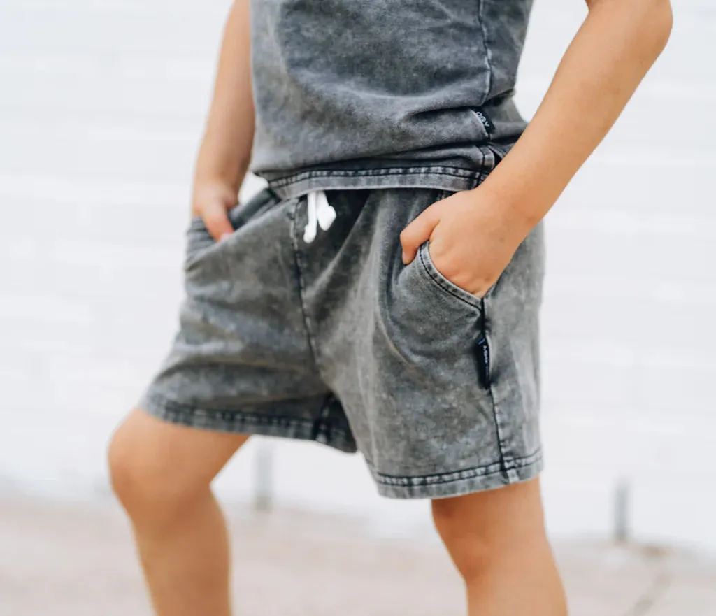 TRILOGY DESIGN BLACK ACID WASH SHORTS