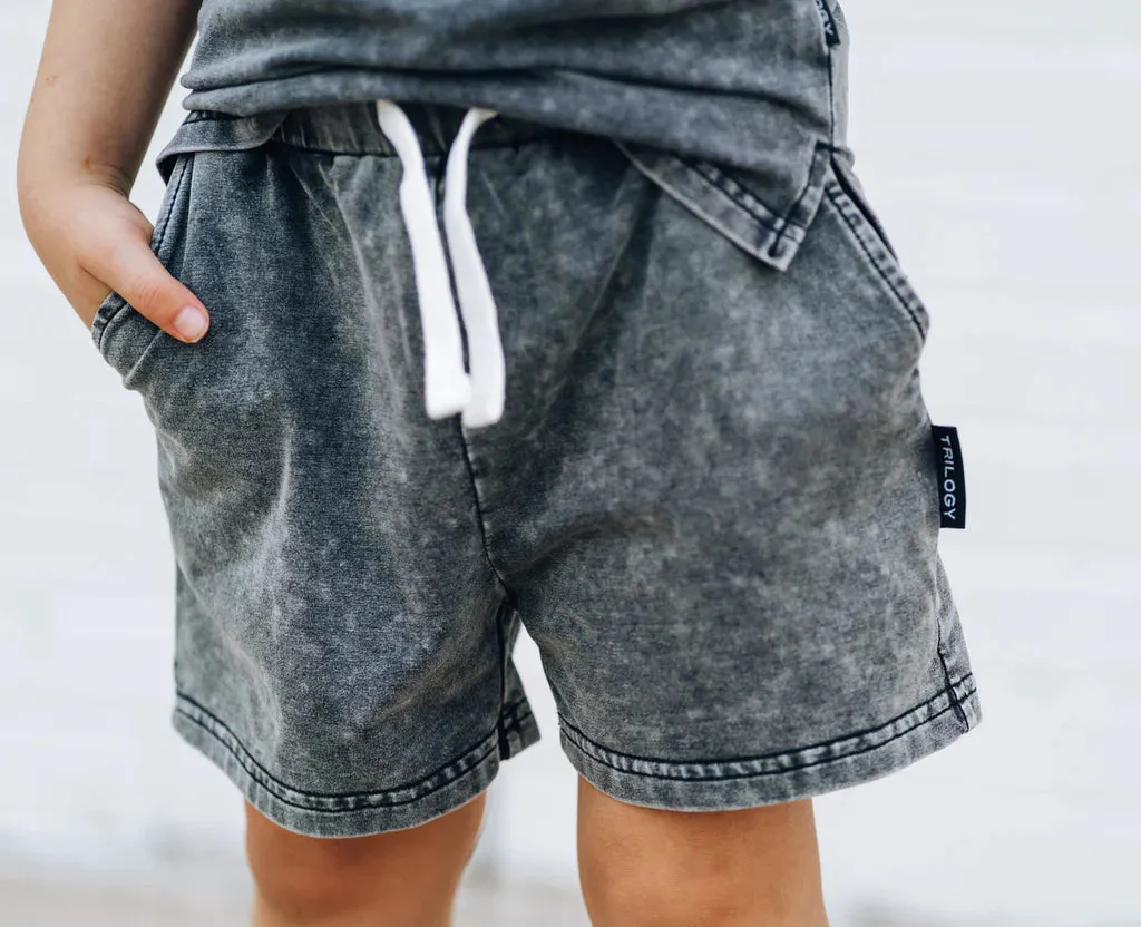 TRILOGY DESIGN BLACK ACID WASH SHORTS