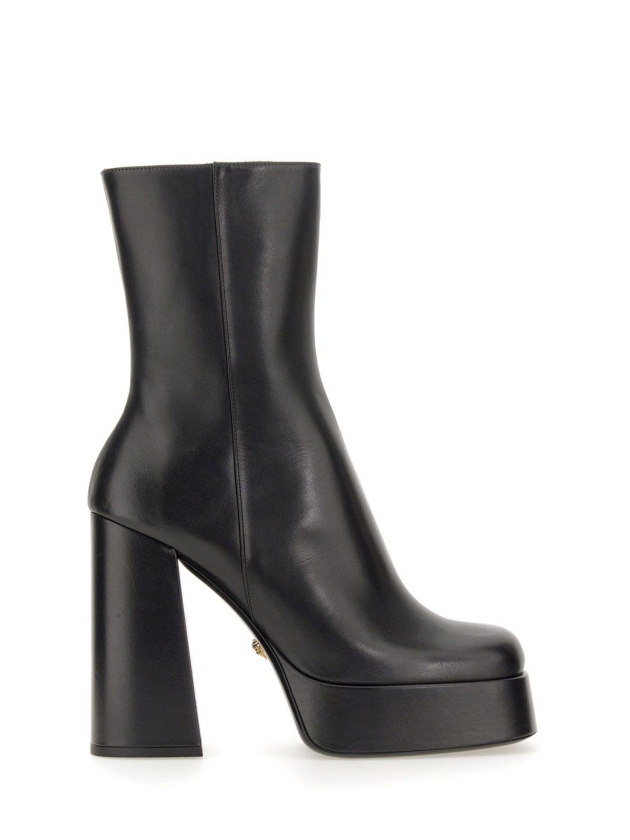 VERSACE    LEATHER BOOT WITH PLATFORM AEVITAS